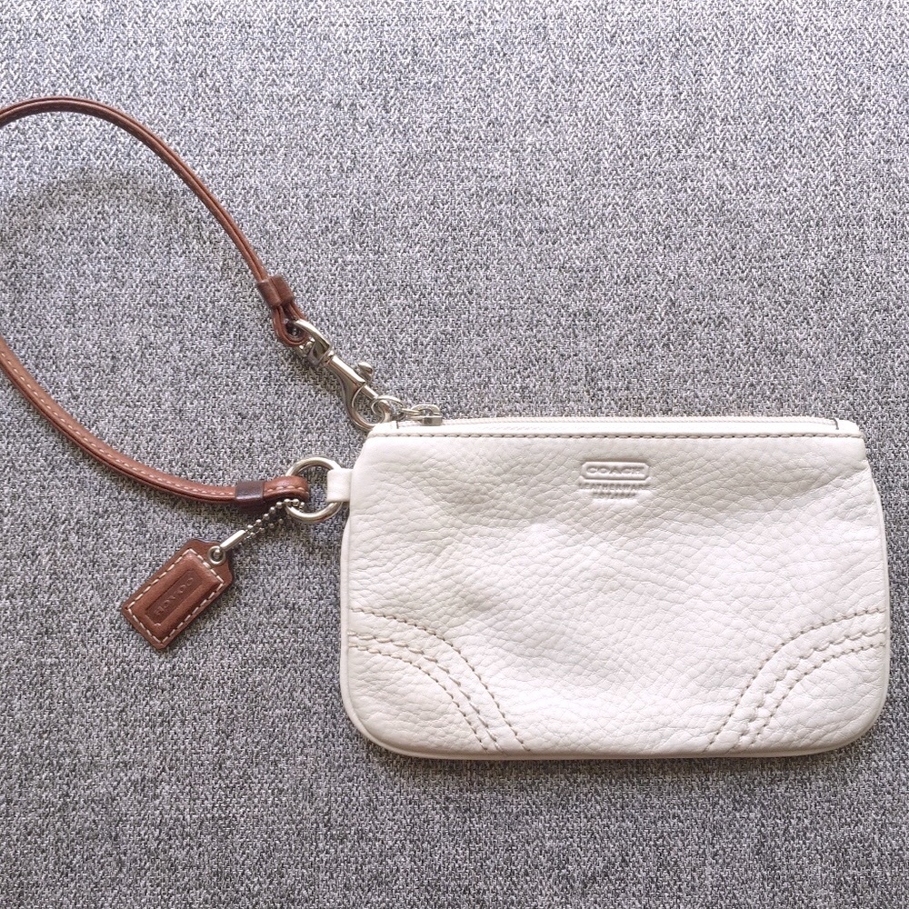 COACH White/ Off White/ Ivory Leather Wristlet